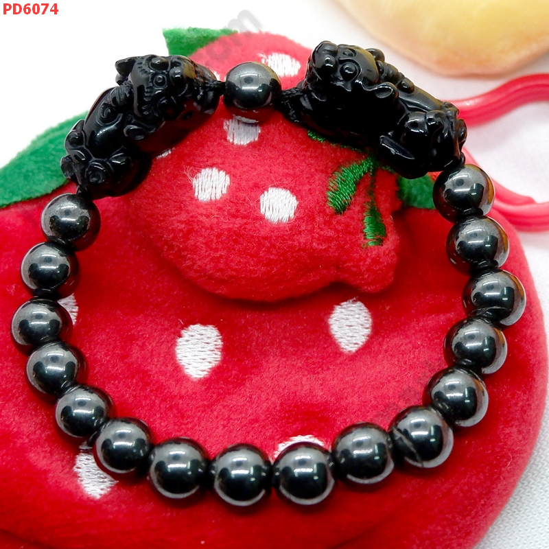 PD6074 สร้อยข้อมือปี่เซียะคู่หินอ็อบสิเดียน ราคา 669 บาท http://ww2.hengmark.com/view_product/PD6074.htm
