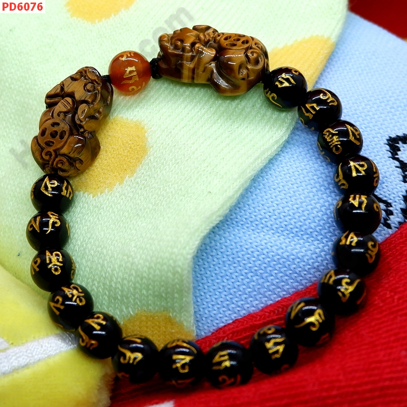 PD6076 สร้อยข้อมือปี่เซียะคู่หินไทเกอร์อาย+คาถาทิเบต ราคา 679 บาท http://ww2.hengmark.com/view_product/PD6076.htm