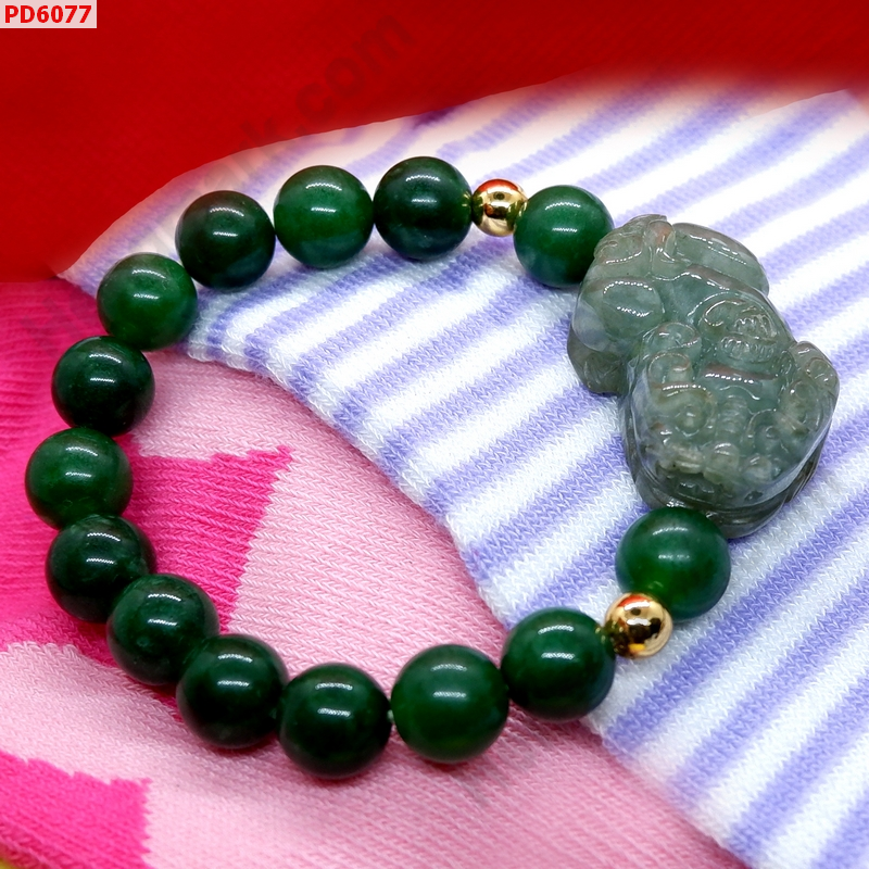 PD6077 สร้อยข้อมือปี่เซียะหยกเขียวเทาเกรดA ราคา 649 บาท http://ww2.hengmark.com/view_product/PD6077.htm