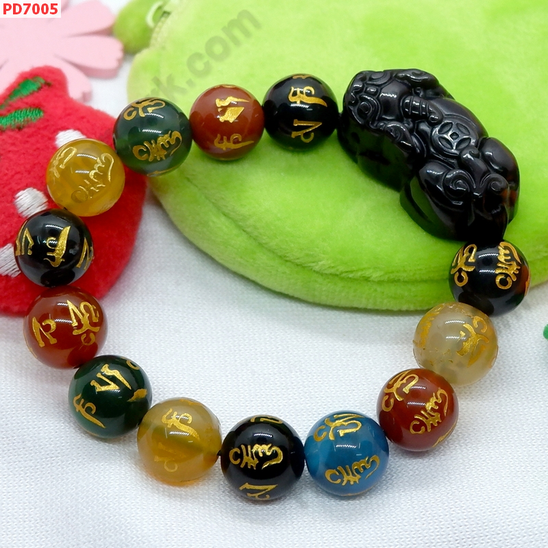 PD7005  สร้อยข้อมือปี่เซียะอะเกตดำ+อะเกต7สี ราคา 789 บาท http://ww2.hengmark.com/view_product/PD7005.htm