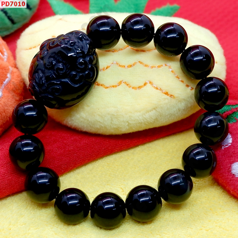 PD7010 สร้อยข้อมือปี่เซียะหินอ๊อบซิเดียนแบบกลม ราคา 729 บาท http://ww2.hengmark.com/view_product/PD7010.htm