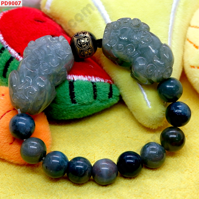 PD9007 สร้อยข้อมือปี่เซียะคู่หยกเขียวเทาเกรดA ราคา 999 บาท http://ww2.hengmark.com/view_product/PD9007.htm