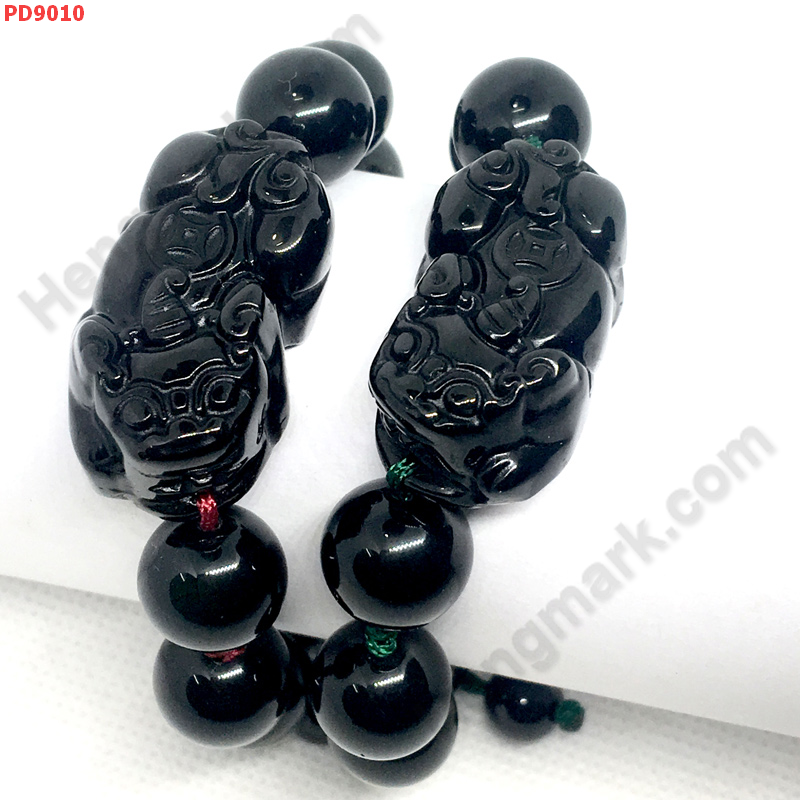 PD9010 สร้อยข้อมือปี่เซียะหินอ๊อบซิเดียน 2 เส้น ราคา 1109 บาท http://ww2.hengmark.com/view_product/PD9010.htm