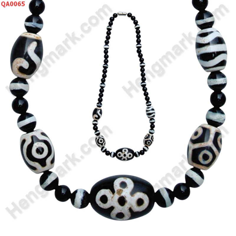 QA0065 สร้อยคอหินทิเบต หลายลาย ราคา 1979 บาท http://ww2.hengmark.com/view_product/QA0065.htm