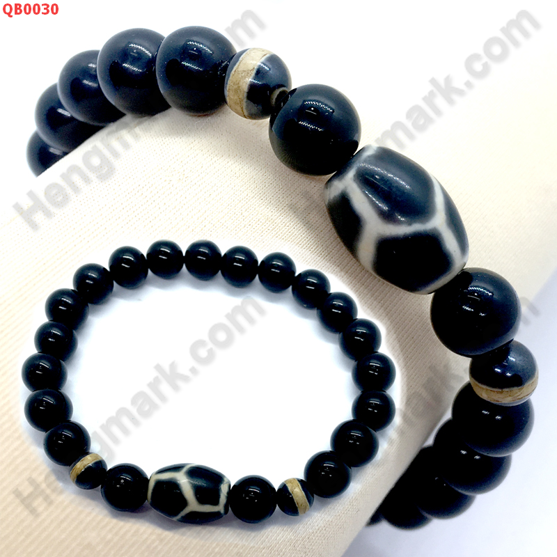 QB0030 สร้อยข้อมือหินDZI ลายกระดองเต่า+หมอยา ราคา 199 บาท http://ww2.hengmark.com/view_product/QB0030.htm