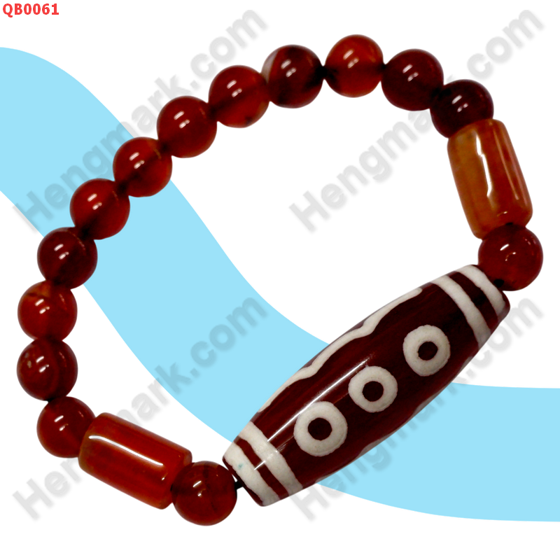 QB0061 สร้อยข้อมือ DZI 5 ตา ราคา 349 บาท http://ww2.hengmark.com/view_product/QB0061.htm