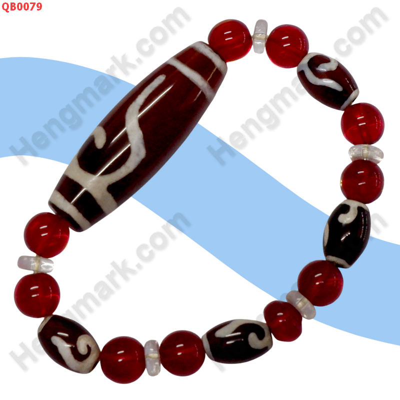 QB0079 สร้อยข้อมือ DZI ลายหรูยี่ ราคา 499 บาท http://ww2.hengmark.com/view_product/QB0079.htm