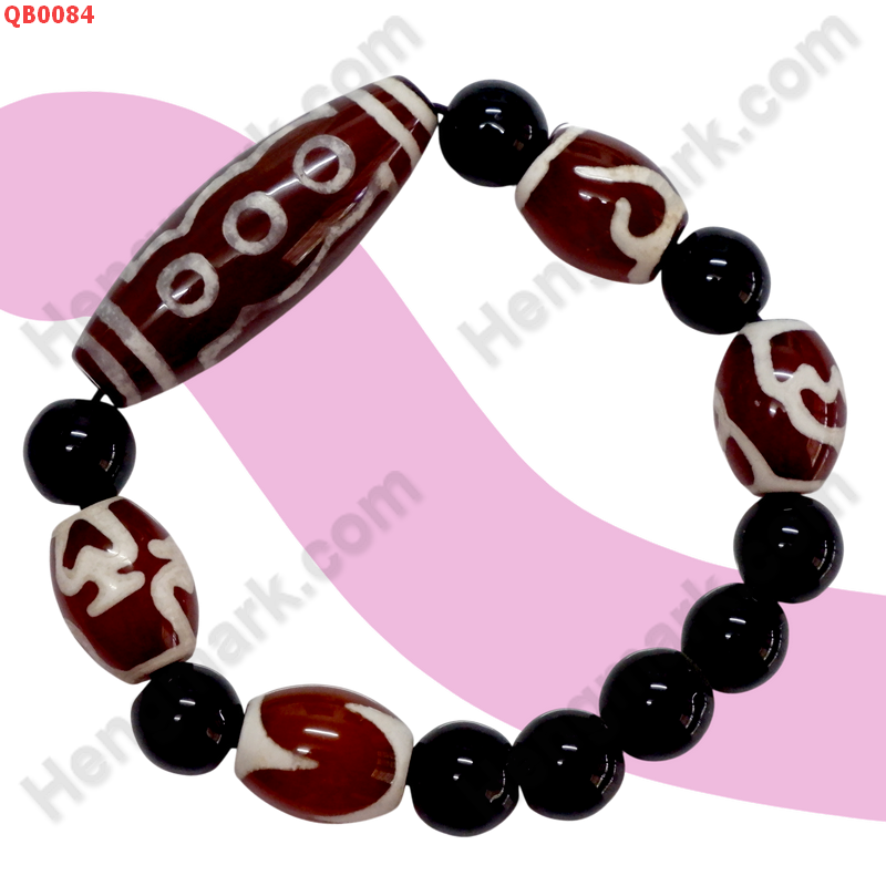 QB0084 สร้อยข้อมือ DZI  5 ตา ราคา 699 บาท http://ww2.hengmark.com/view_product/QB0084.htm
