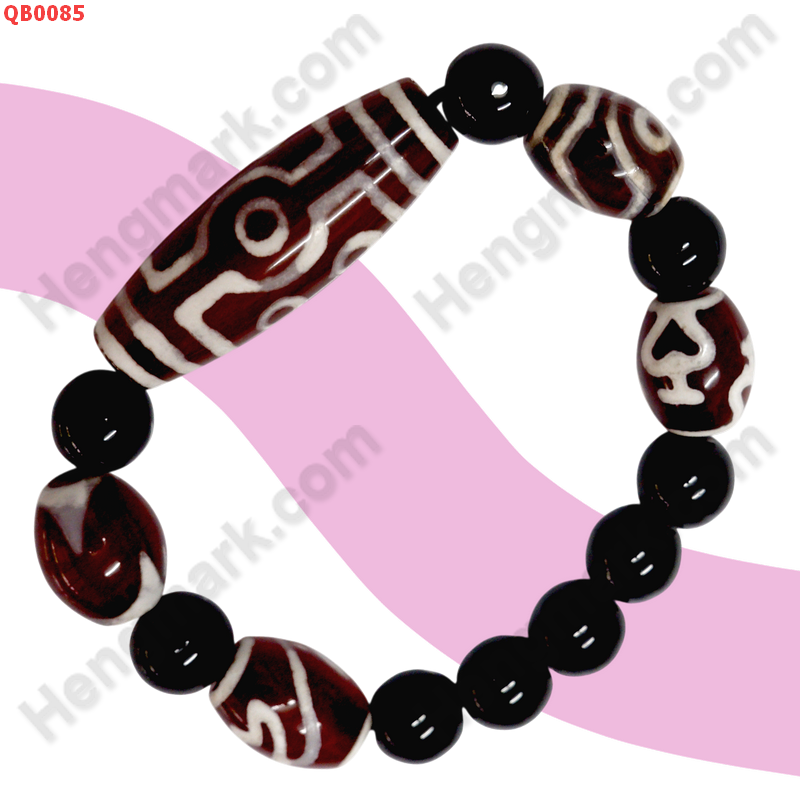 QB0085 สร้อยข้อมือ DZI 7 ตา ราคา 699 บาท http://ww2.hengmark.com/view_product/QB0085.htm