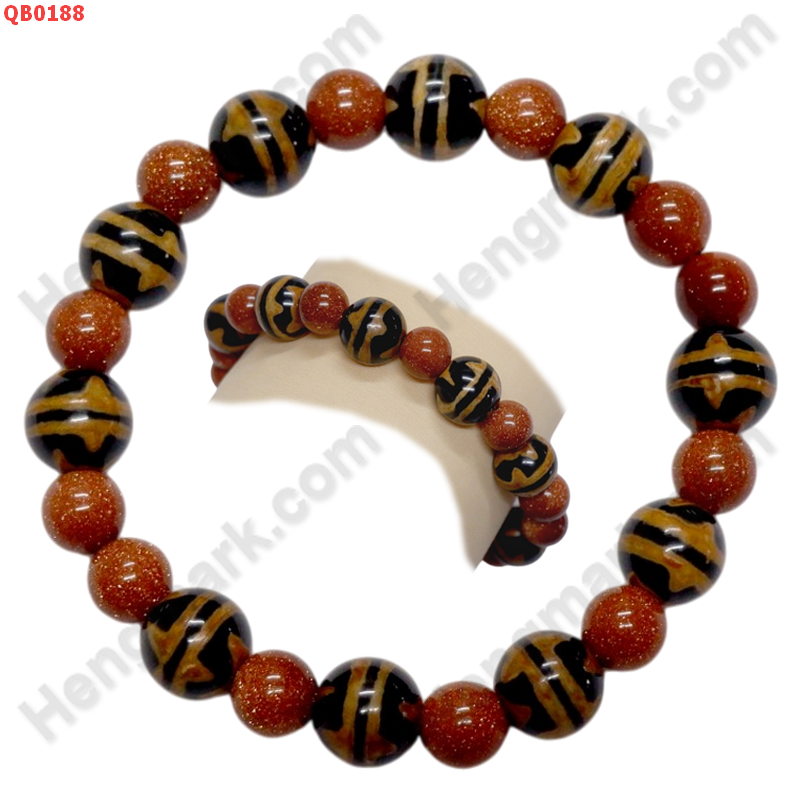 QB0188 สร้อยข้อมือหินทิเบต  ลายเขี้ยวเสือคู่ 10 เม็ด ราคา 499 บาท http://ww2.hengmark.com/view_product/QB0188.htm