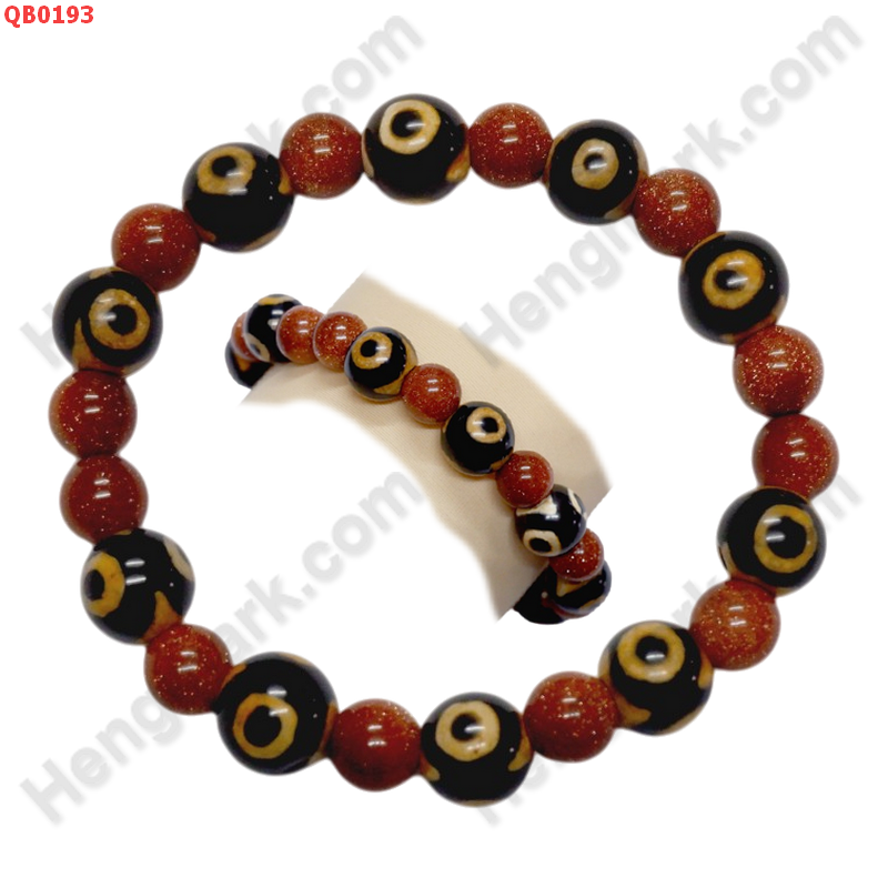 QB0193 สร้อยข้อมือหินทิเบต  ลาย 3 ตา 10 เม็ด ราคา 499 บาท http://ww2.hengmark.com/view_product/QB0193.htm