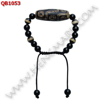 QB1053 สร้อยข้อมือหินทิเบต 9 ตา เชือกถัก ราคา 499 บาท http://ww2.hengmark.com/view_product/QB1053.htm
