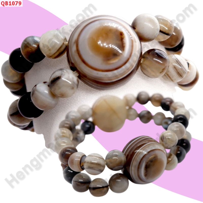 QB1079 สร้อยข้อมือDZI ตาสวรรค์ ราคา 499 บาท http://ww2.hengmark.com/view_product/QB1079.htm