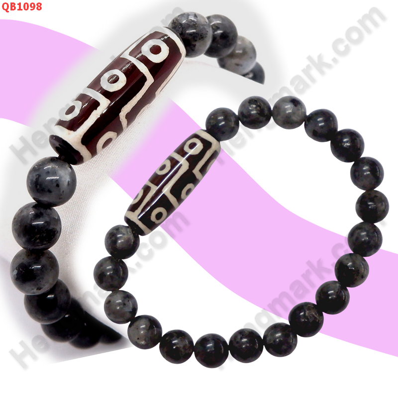 QB1098 สร้อยข้อมือ DZI 9 ตา ราคา 299 บาท http://ww2.hengmark.com/view_product/QB1098.htm