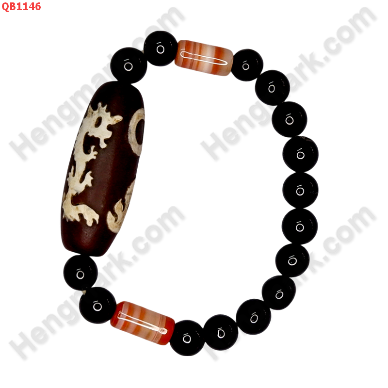 QB1146 สร้อยข้อมือหิน DZI ลายมังกรคู่ ร้อยด้วยหินสีดำ ราคา 399 บาท http://ww2.hengmark.com/view_product/QB1146.htm