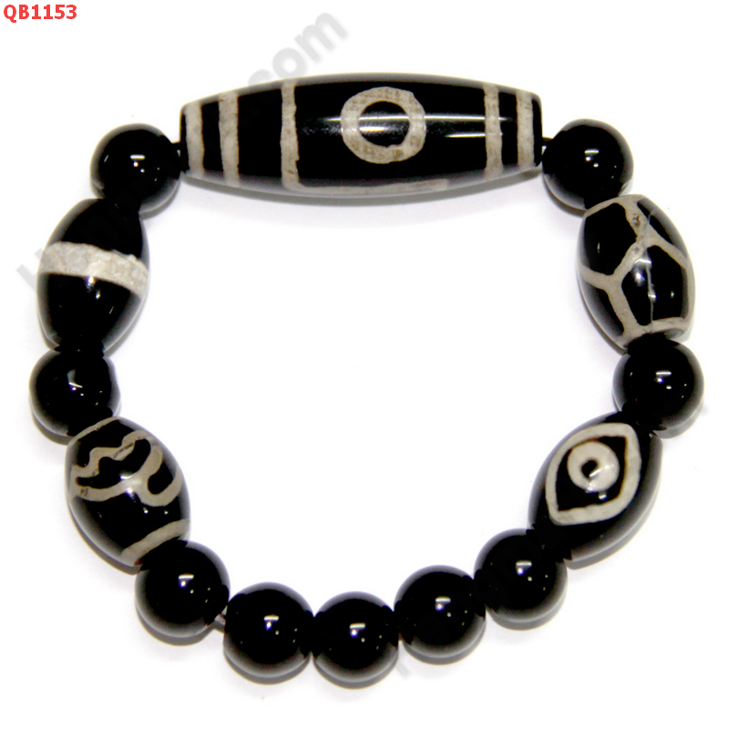 QB1153 สร้อยข้อมือหิน DZI ลาย 1 ตาภูเขา+ 4 ลาย ราคา 699 บาท http://ww2.hengmark.com/view_product/QB1153.htm