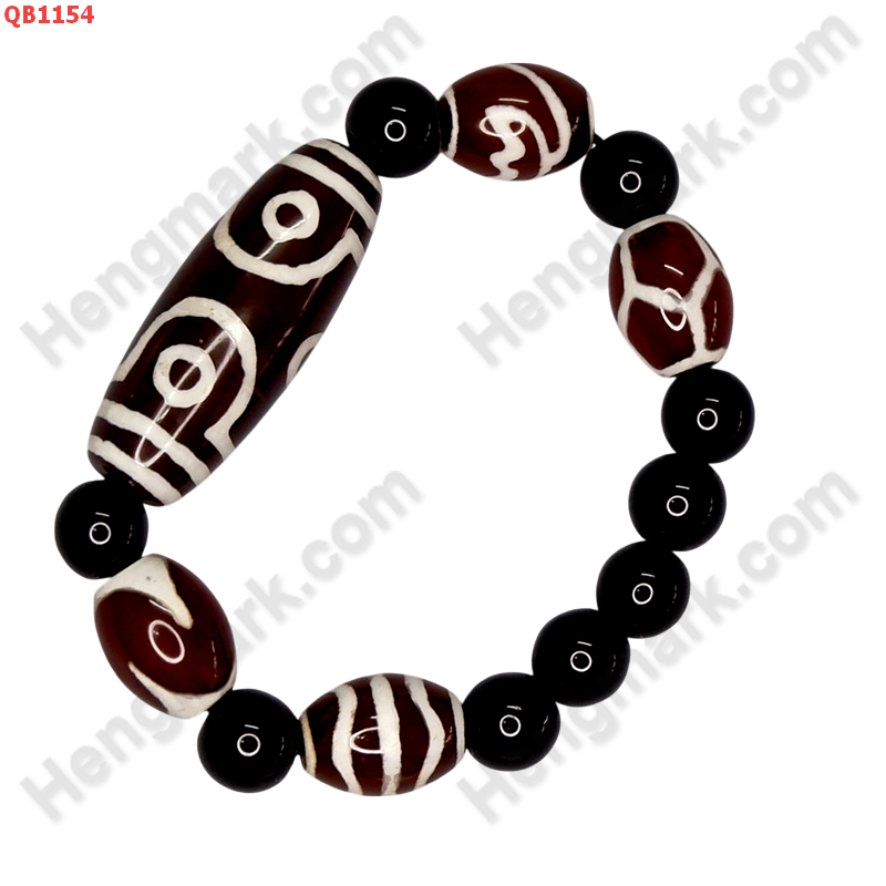 QB1154 สร้อยข้อมือหิน DZI ลาย 6 ตา+ 4 ลาย ราคา 699 บาท http://ww2.hengmark.com/view_product/QB1154.htm