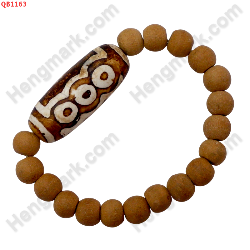 QB1163 สร้อยข้อมือหิน DZI 5 ตา ร้อยด้วยลูกปัดไม้ ราคา 299 บาท http://ww2.hengmark.com/view_product/QB1163.htm
