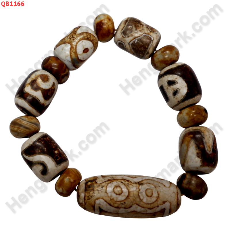 QB1166 สร้อยข้อมือหิน DZI 5 ตา+ 6 ลาย ราคา 799 บาท http://ww2.hengmark.com/view_product/QB1166.htm