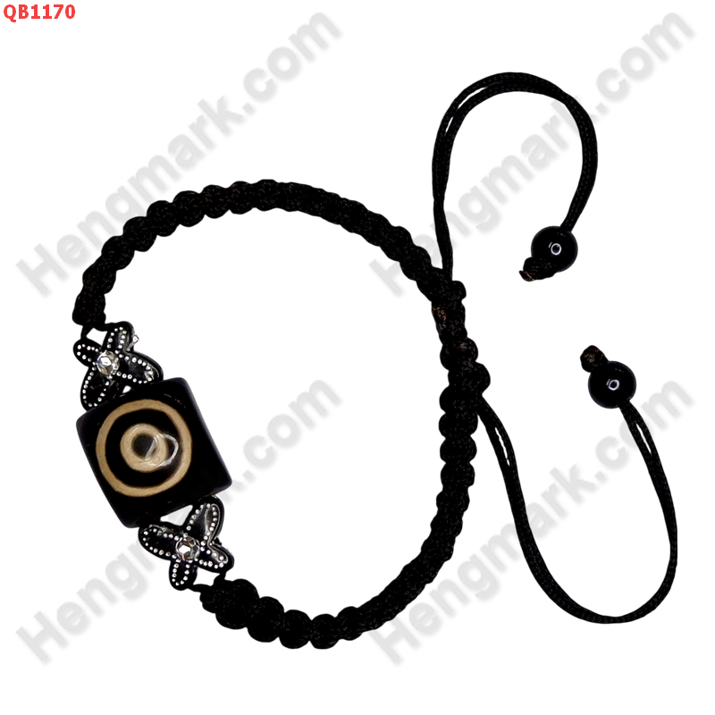 QB1170 สร้อยข้อมือDZI ตามังกร เชือกถัก ราคา 199 บาท http://ww2.hengmark.com/view_product/QB1170.htm
