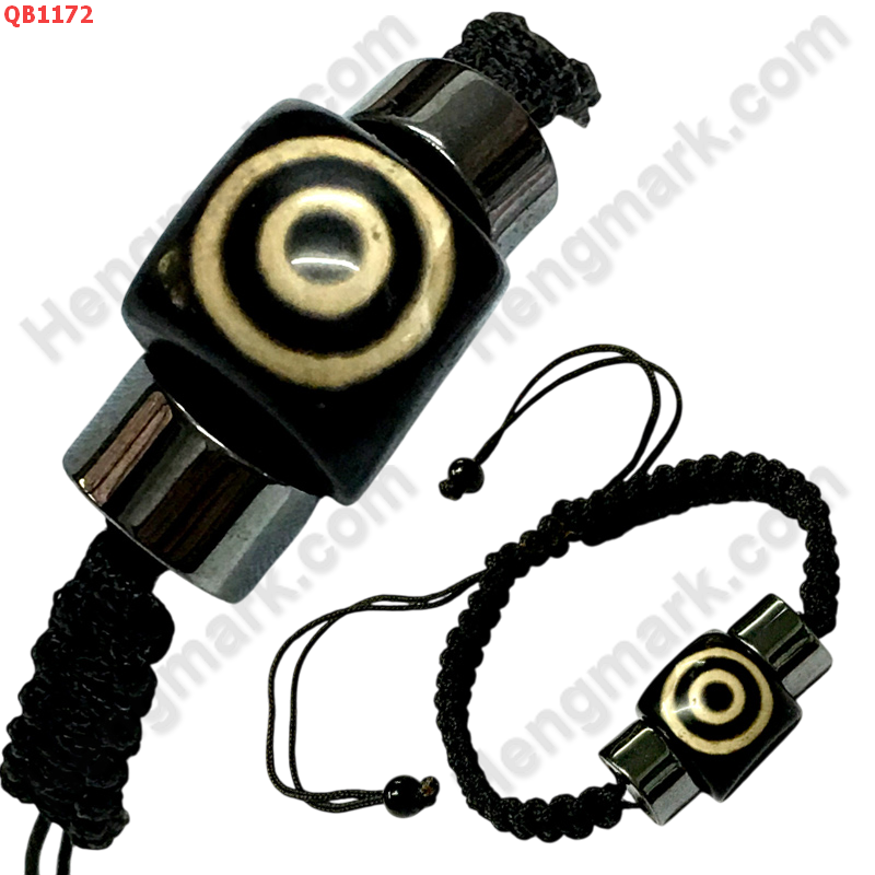 QB1172 สร้อยข้อมือDZI ตามังกร เชือกถัก ราคา 199 บาท http://ww2.hengmark.com/view_product/QB1172.htm