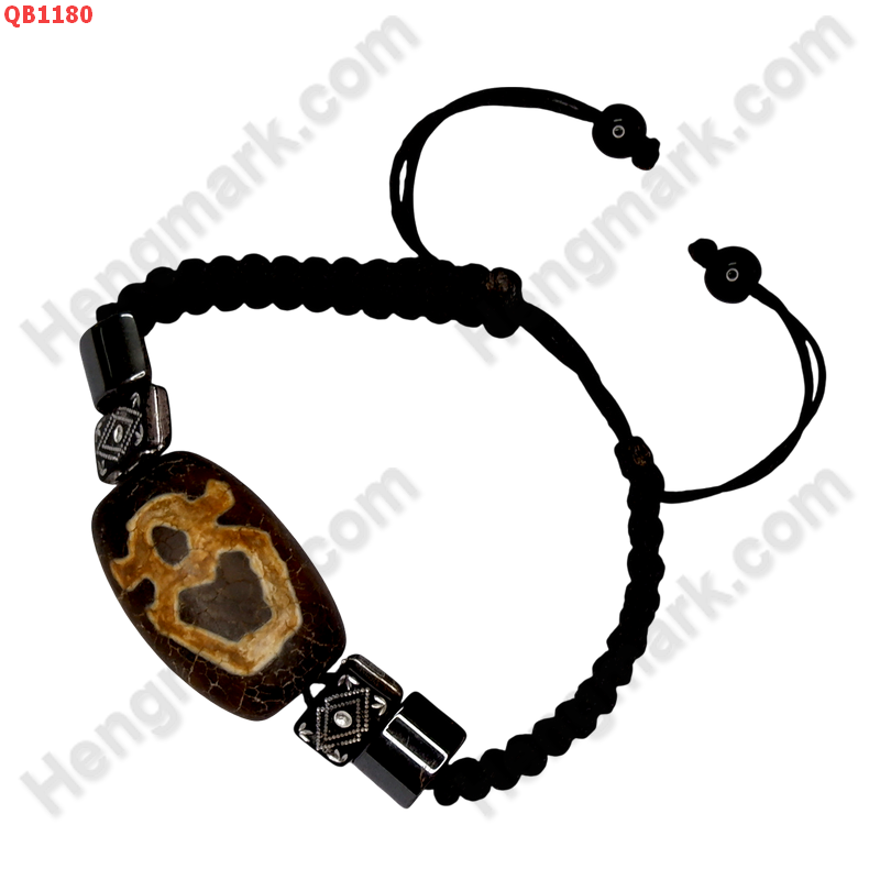 QB1180 สร้อยข้อมือDZI ไฉ่ซิงเอี๊ย เชือกถัก ราคา 299 บาท http://ww2.hengmark.com/view_product/QB1180.htm