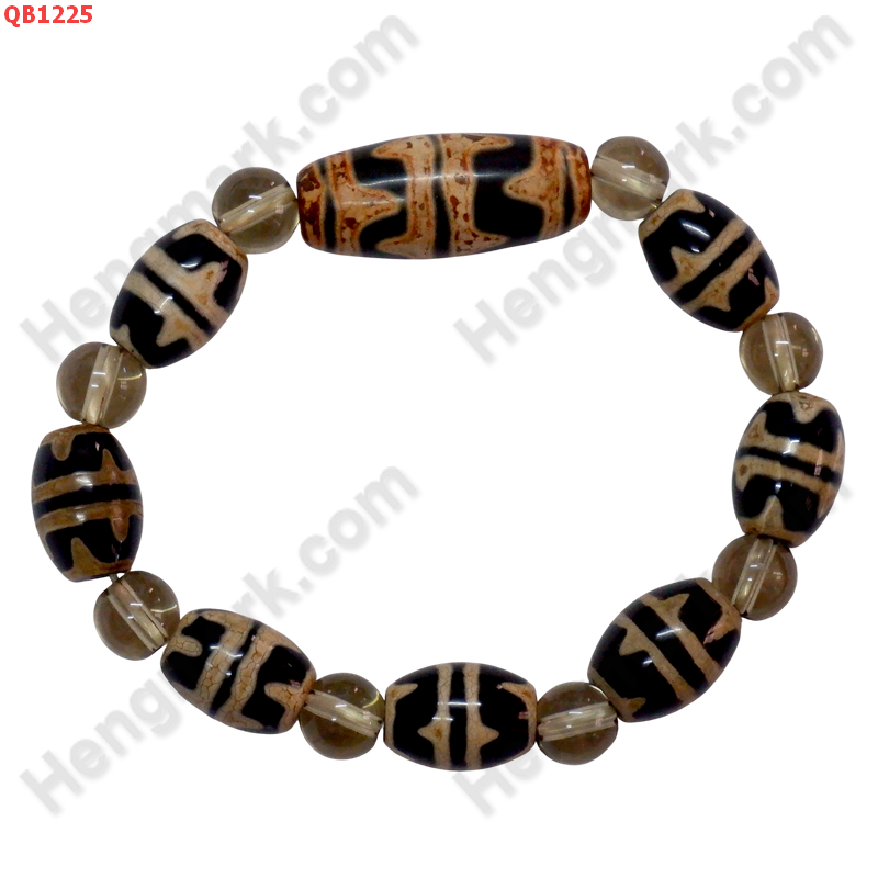 QB1225 สร้อยข้อมือ DZI เขี้ยวเสือคู่ 8 เม็ด ราคา 699 บาท http://ww2.hengmark.com/view_product/QB1225.htm