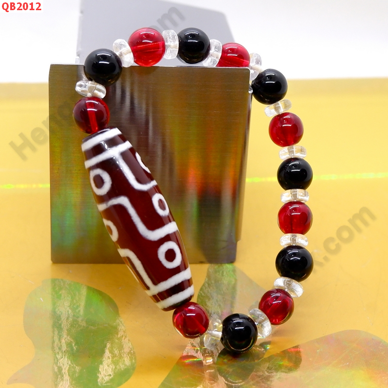 QB2012 สร้อยข้อมือหินDZI 9 ตา ราคา 299 บาท http://ww2.hengmark.com/view_product/QB2012.htm