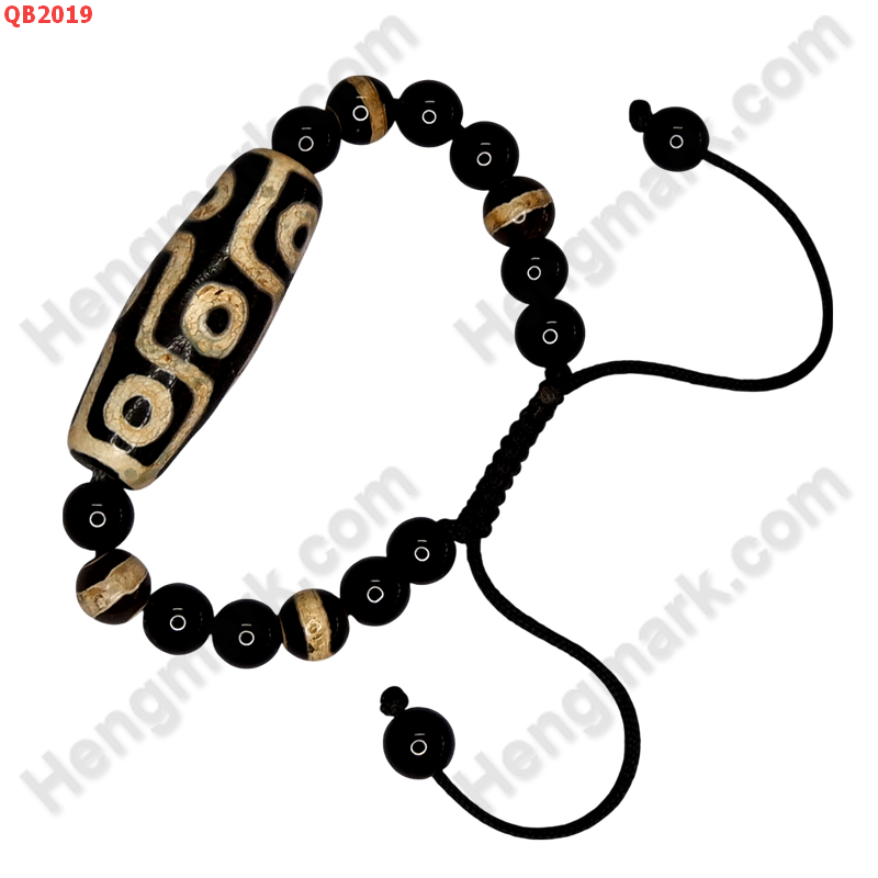 QB2019 สร้อยข้อมือหินDZI 9 ตาและหมอยา ราคา 499 บาท http://ww2.hengmark.com/view_product/QB2019.htm