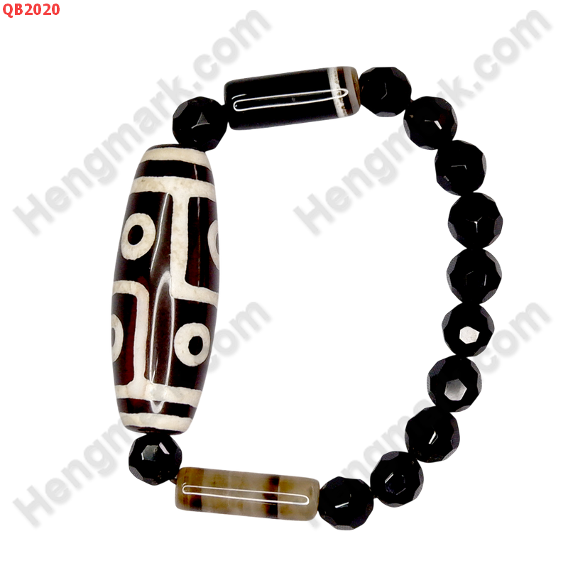 QB2020 สร้อยข้อมือหินDZI 6 ตา ราคา 349 บาท http://ww2.hengmark.com/view_product/QB2020.htm