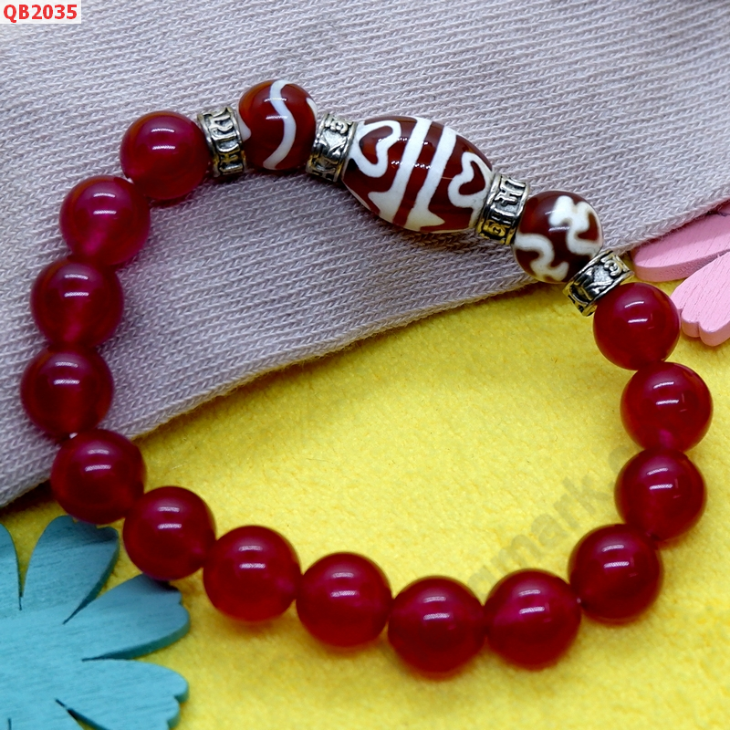 QB2035 สร้อยข้อมือหินDZI  บัวงาม แก้ววิเศษและคลื่น ราคา 399 บาท http://ww2.hengmark.com/view_product/QB2035.htm