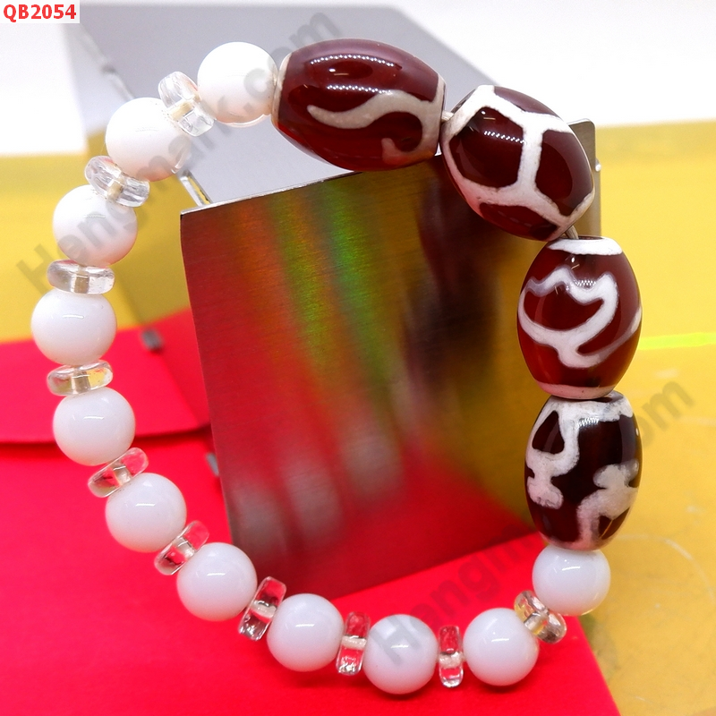 QB2054 สร้อยข้อมือหินDZI ลายแก้ววิเศษ ดอกบัว กระดองเต่า หรูยี่  ราคา 399 บาท http://ww2.hengmark.com/view_product/QB2054.htm