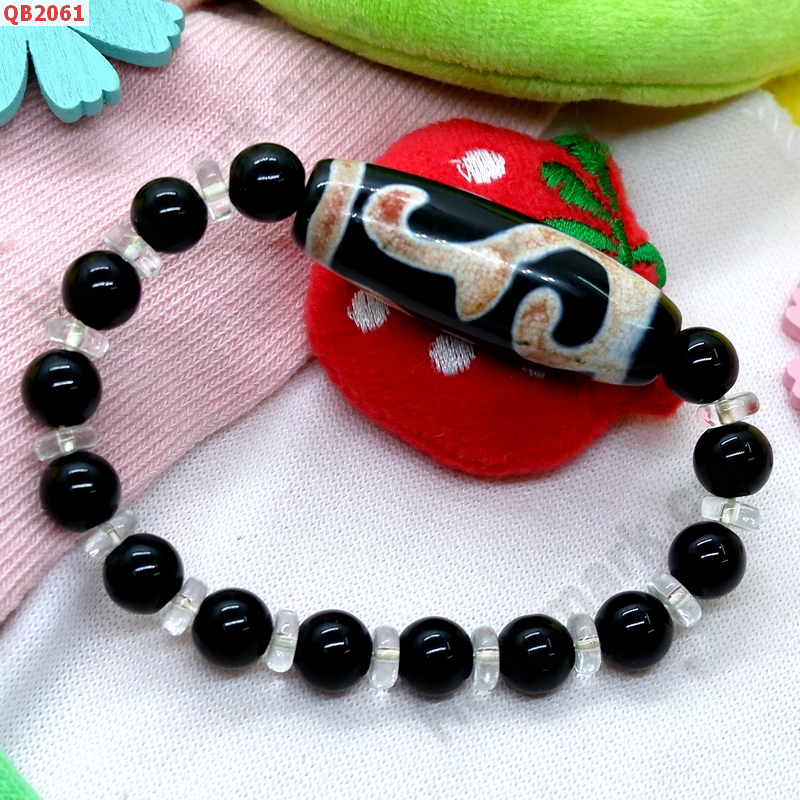 QB2061 สร้อยข้อมือหินDZI หรูยี่ ราคา 349 บาท http://ww2.hengmark.com/view_product/QB2061.htm