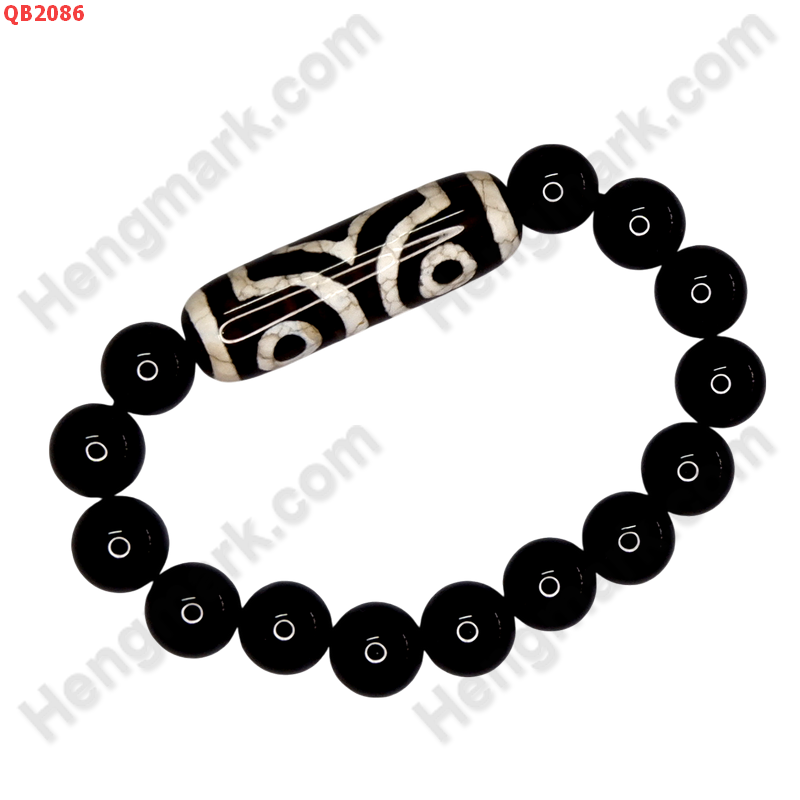 QB2086 สร้อยข้อมือหินทิเบตลาย 3 ตา ราคา 699 บาท http://ww2.hengmark.com/view_product/QB2086.htm