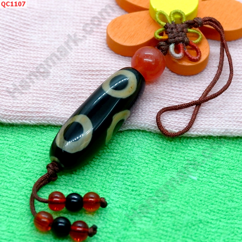 QC1107 หินทิเบตแขวนมือถือ ลาย 6 ตา ราคา 229 บาท http://ww2.hengmark.com/view_product/QC1107.htm