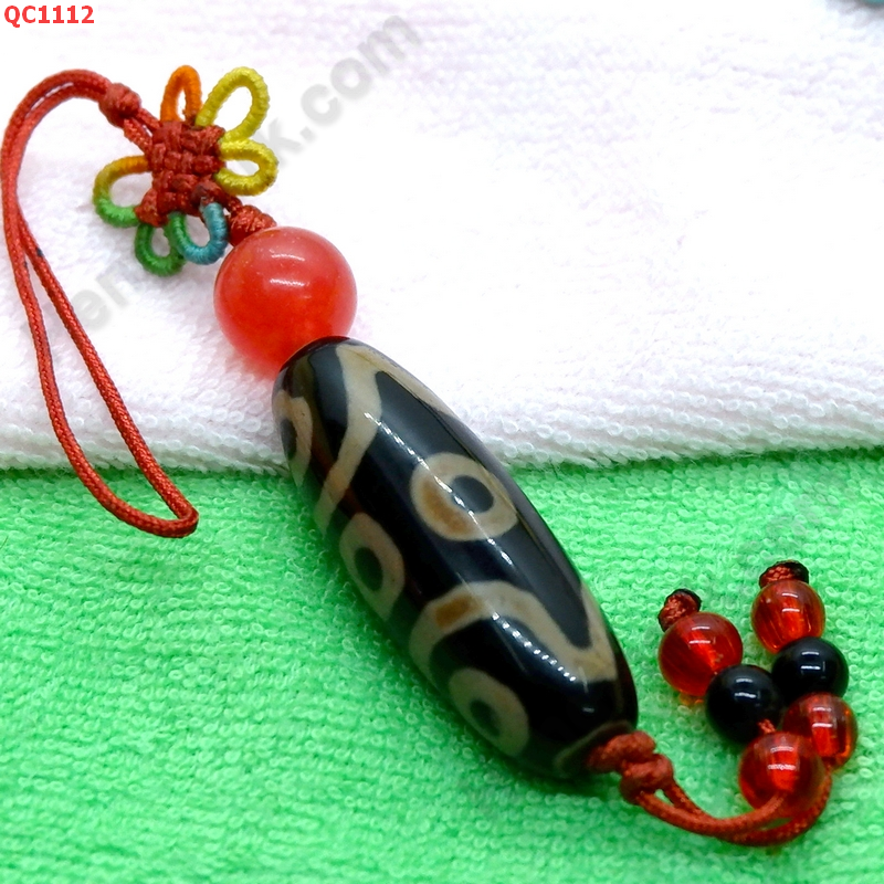 QC1112 หินทิเบตแขวนมือถือ ลาย 8 ตา ราคา 229 บาท http://ww2.hengmark.com/view_product/QC1112.htm