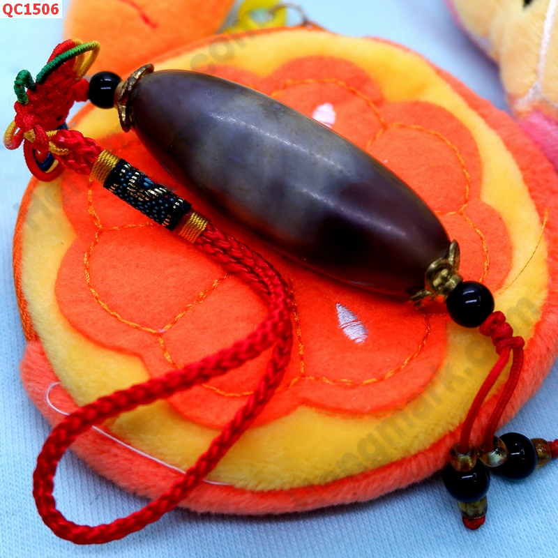 QC1506 หินทิเบตลาย 3 เส้น แบบแขวน ราคา 379 บาท http://ww2.hengmark.com/view_product/QC1506.htm