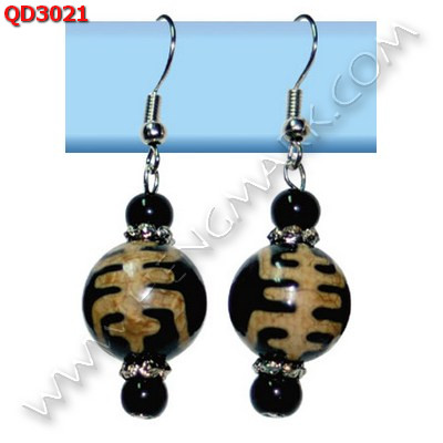 QD3021 ต่างหูหินทิเบต ราคา 259 บาท http://ww2.hengmark.com/view_product/QD3021.htm