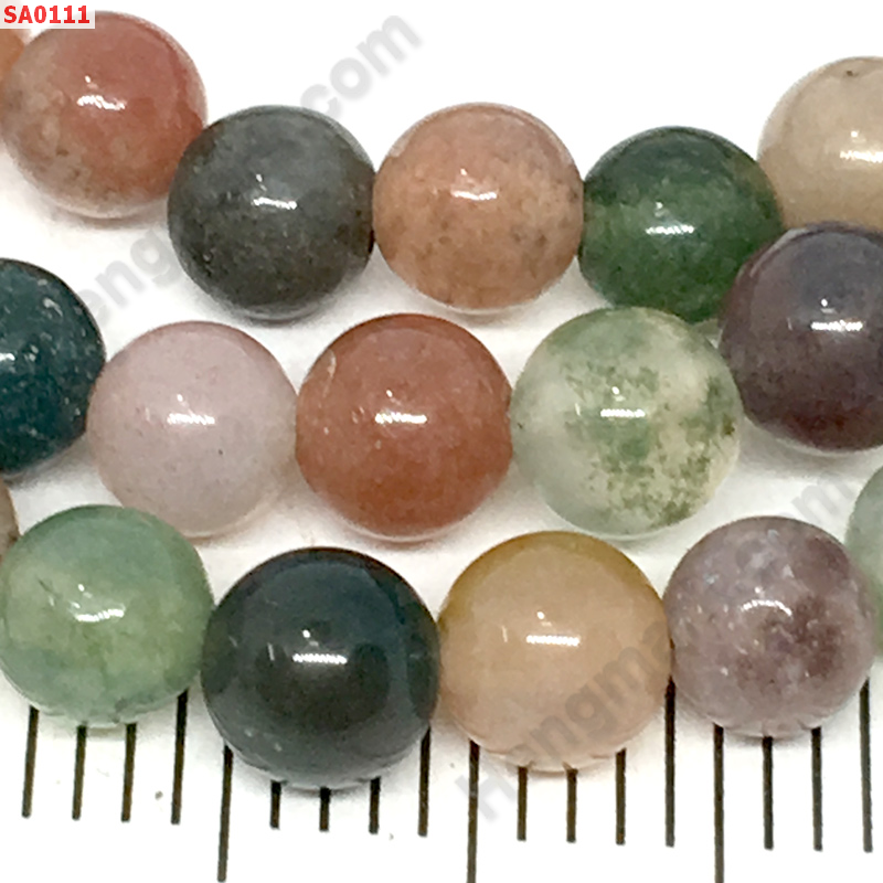 SA0111 หยก 5 สี ขายเป็นเส้น  ราคา 220 บาท http://ww2.hengmark.com/view_product/SA0111.htm