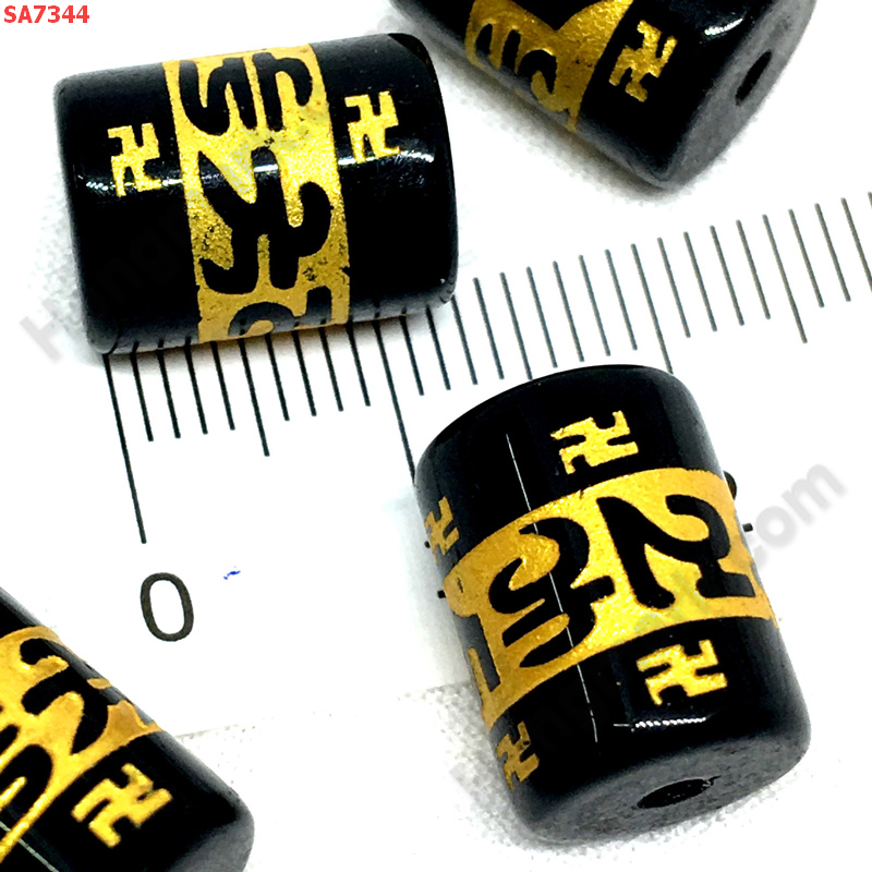 SA7344 หินอะเกตดำลายคาถาทิเบตทอง ทรงท่อ ราคา 30 บาท http://ww2.hengmark.com/view_product/SA7344.htm