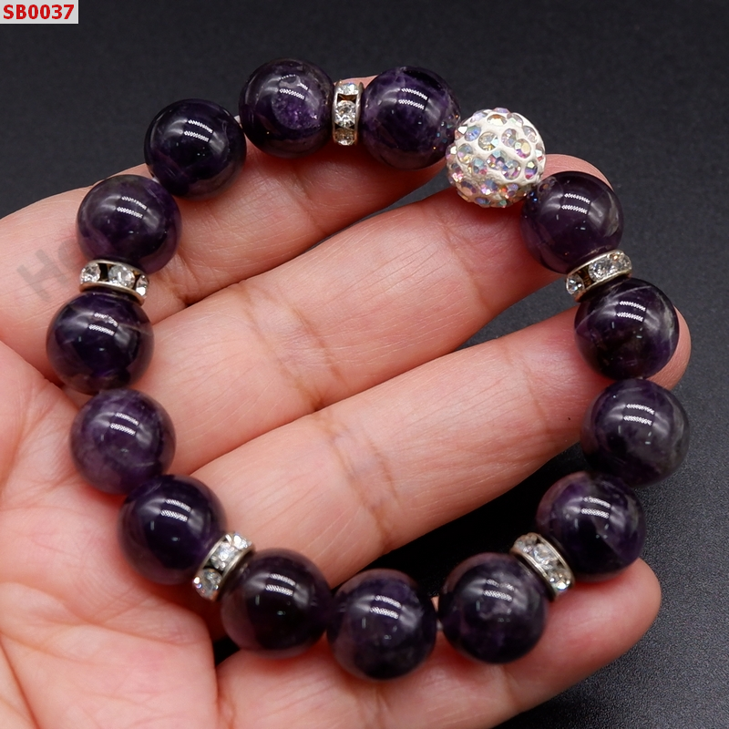 SB0037 สร้อยข้อมืออะเมทิสต์ม่วงเข้ม ราคา 600 บาท http://ww2.hengmark.com/view_product/SB0037.htm