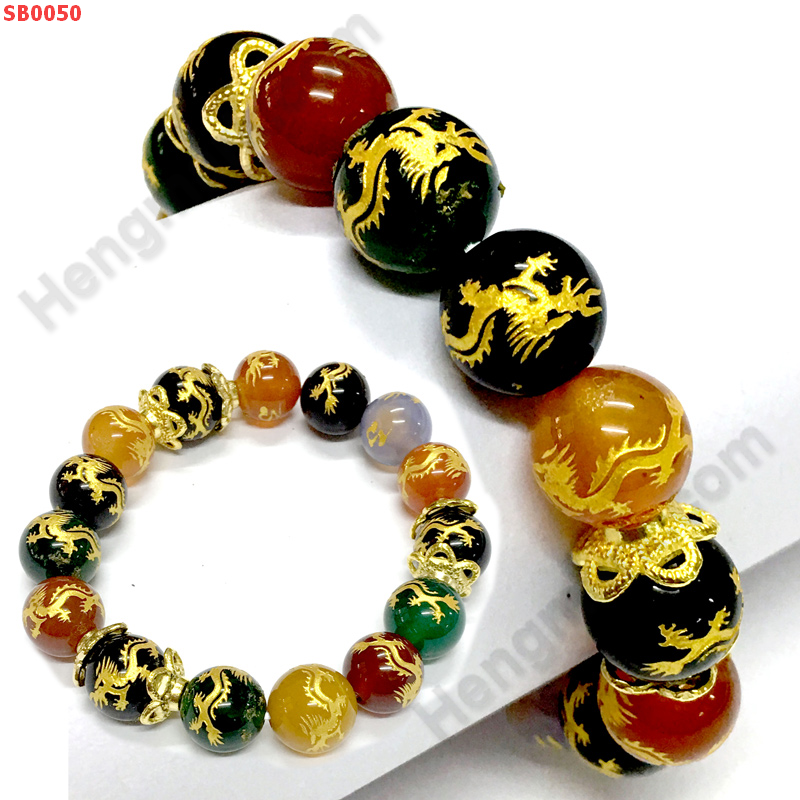 SB0050 สร้อยข้อมือหินอะเกต 7 สี ลายมังกรทอง ราคา 529 บาท http://ww2.hengmark.com/view_product/SB0050.htm
