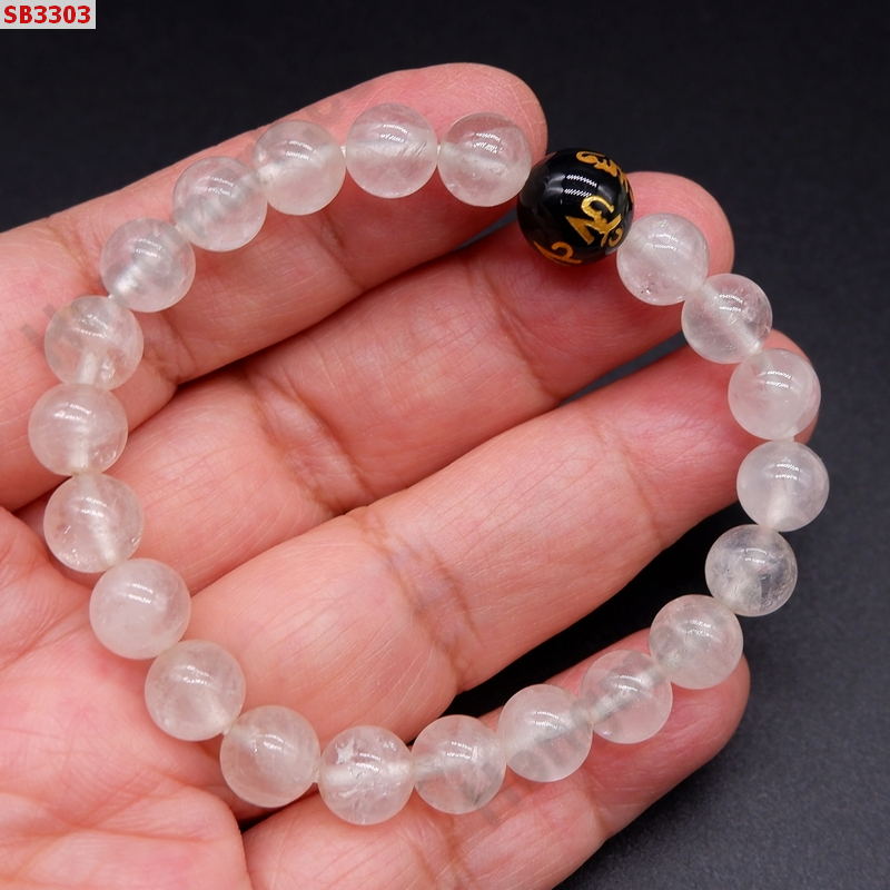 SB3303 สร้อยช้อมือไวท์ควอตซ์+หินลายคาถาทิเบต ราคา 249 บาท http://ww2.hengmark.com/view_product/SB3303.htm