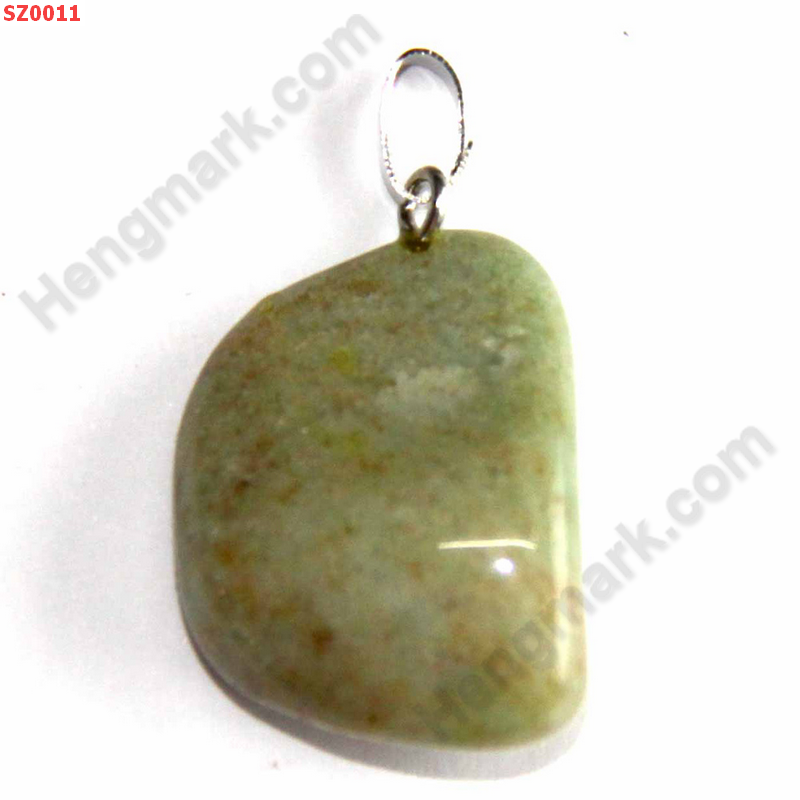 SZ0011 จี้หินธรรมชาติ  ราคา 99 บาท http://ww2.hengmark.com/view_product/SZ0011.htm
