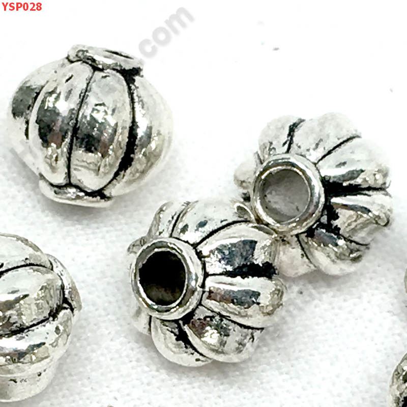 YSP028 ตัวคั่นโลหะรูปฟักทองสีเงิน ชิ้นละ ราคา 10 บาท http://ww2.hengmark.com/view_product/YSP028.htm