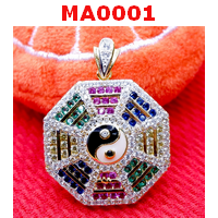 จี้ปากัวหรือยันต์แปดทิศโลหะฝังพลอยสี