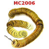 MC2006 : เหรียญจีนทองเหลือง 100 เหรียญ