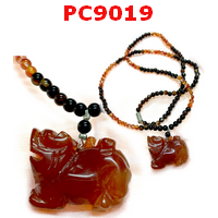 สร้อยคอปี่เซียะสีแดง