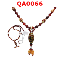 QA0066 : สร้อยคอหินทิเบต หลายลาย