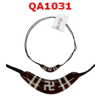 QA1031 : สร้อยคอหินทิเบตรูปบูมเมอแรง ลายสวัสดิกะ
